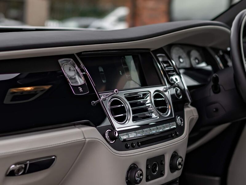 ROLLS-ROYCE DAWN