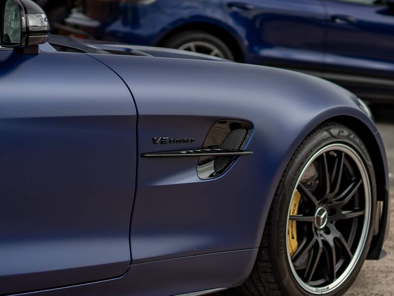 MERCEDES-BENZ AMG GT