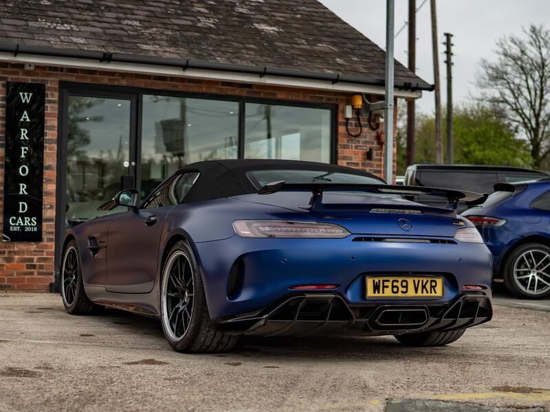 MERCEDES-BENZ AMG GT