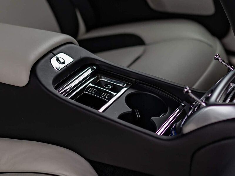 ROLLS-ROYCE DAWN