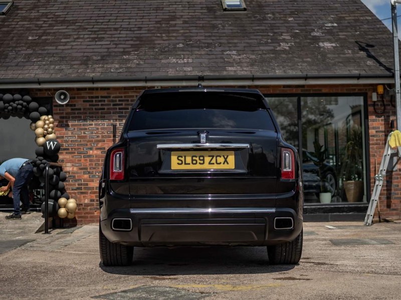 ROLLS-ROYCE CULLINAN