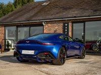 ASTON MARTIN VANTAGE