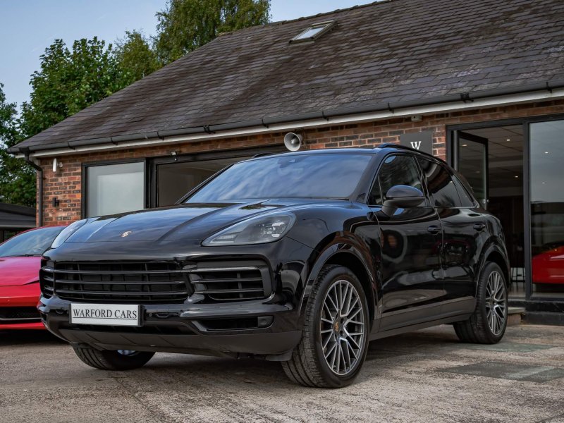 PORSCHE CAYENNE