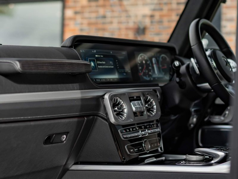 MERCEDES-BENZ G CLASS