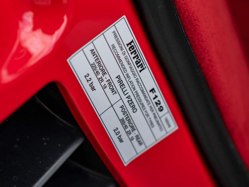 FERRARI F355