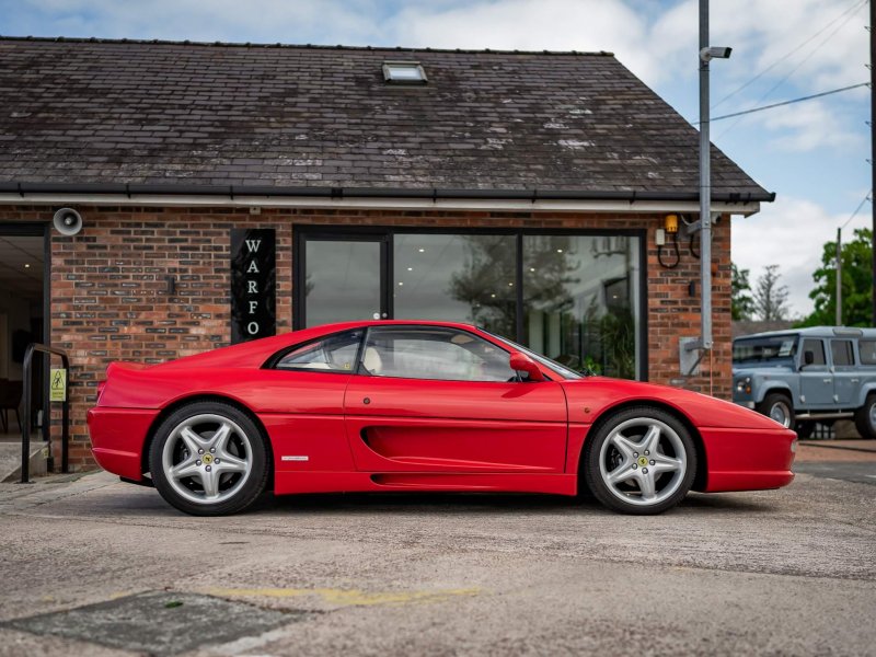 FERRARI F355