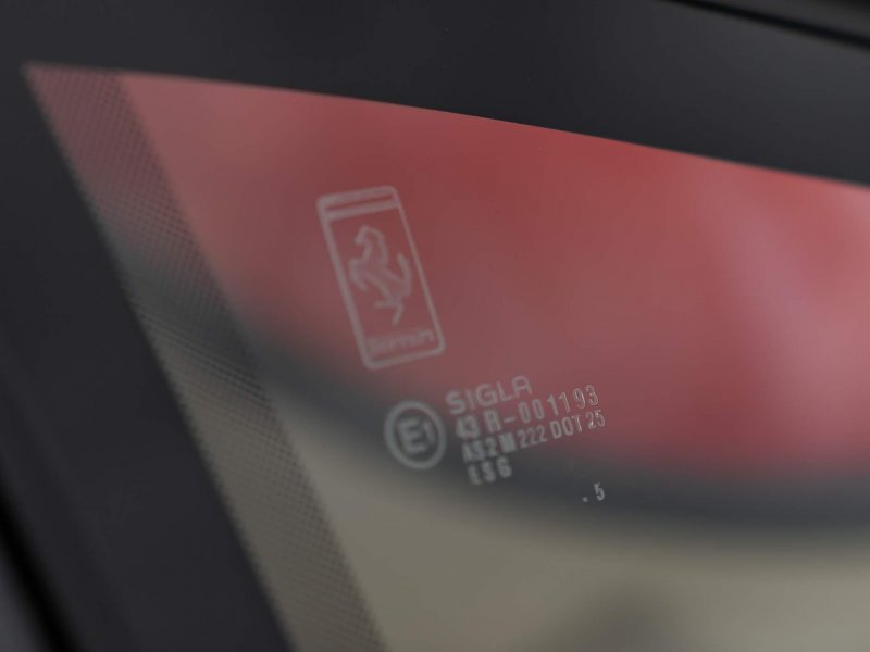 FERRARI F355