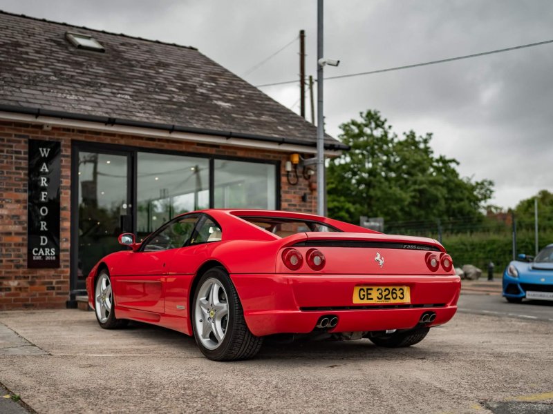 FERRARI F355