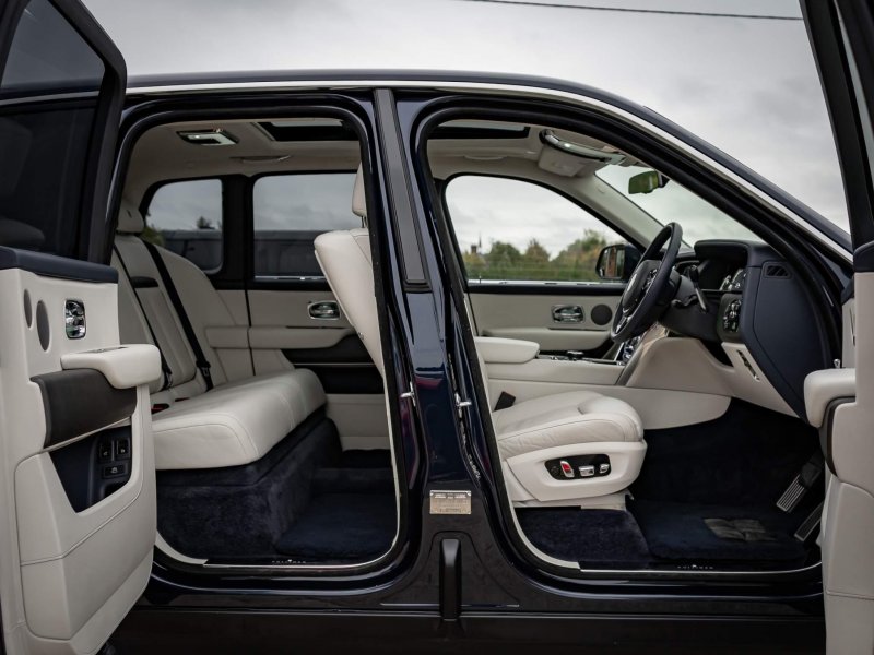 ROLLS-ROYCE CULLINAN