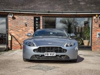 ASTON MARTIN VANTAGE