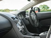 ASTON MARTIN VANTAGE