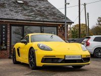 PORSCHE 718