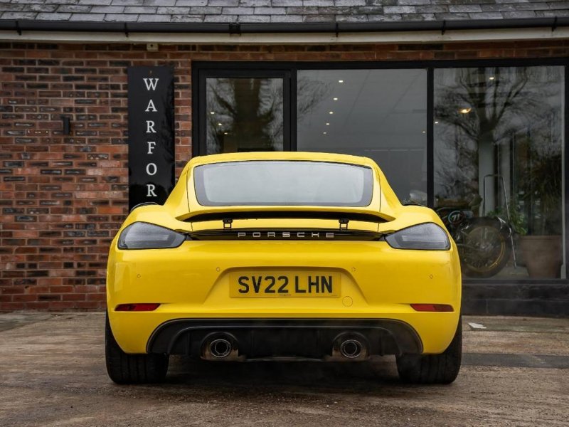 PORSCHE 718
