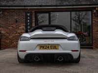 PORSCHE 718 SPYDER