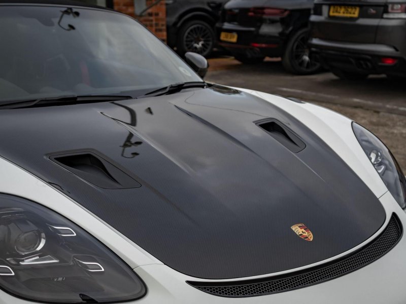 PORSCHE 718 SPYDER