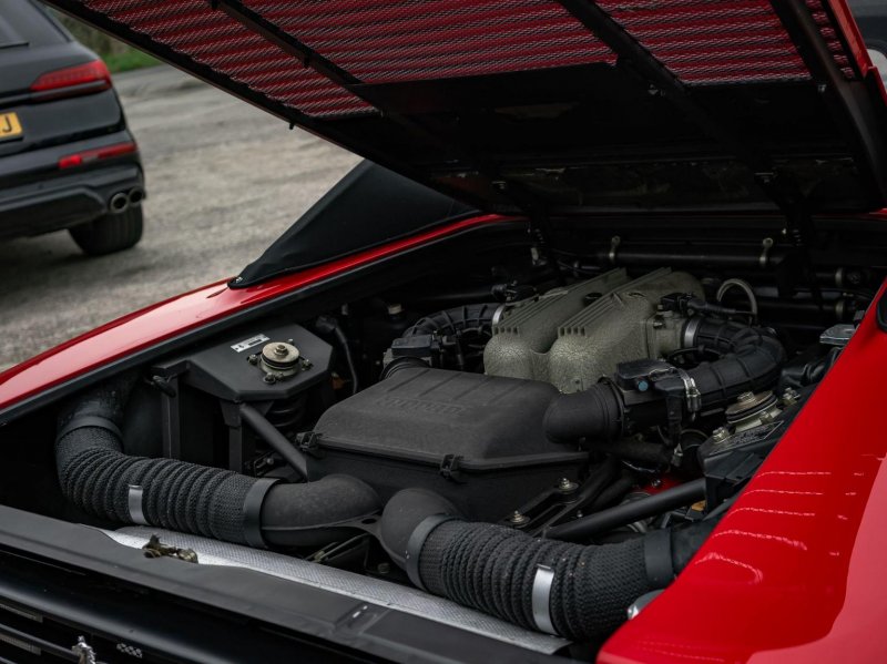 FERRARI 348