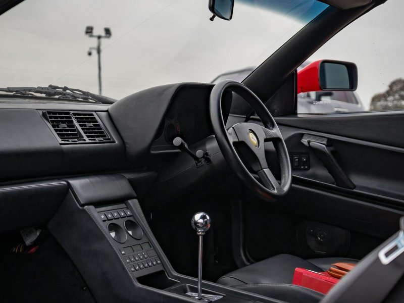 FERRARI 348