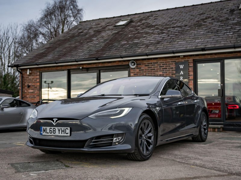 TESLA MODEL S