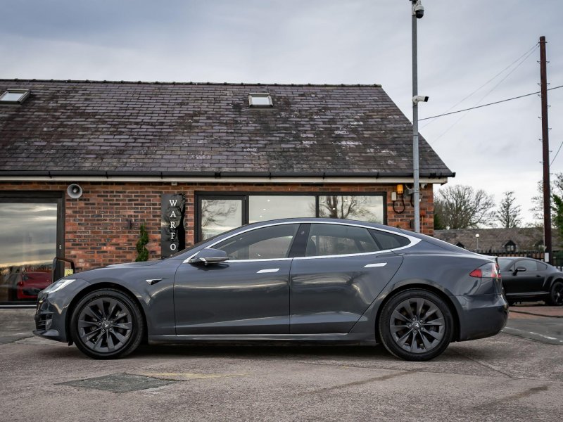 TESLA MODEL S