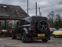 LAND ROVER DEFENDER 110