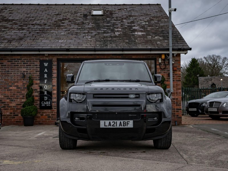 LAND ROVER DEFENDER 110