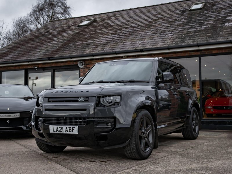 LAND ROVER DEFENDER 110