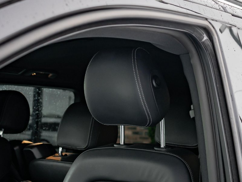 MERCEDES-BENZ V CLASS