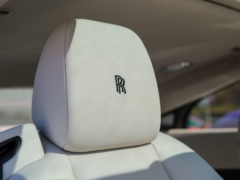 ROLLS-ROYCE WRAITH