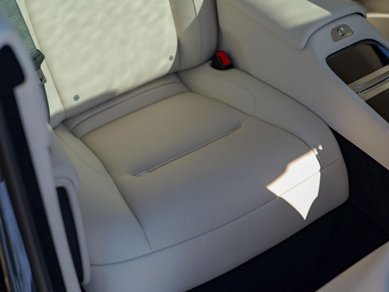 ROLLS-ROYCE WRAITH