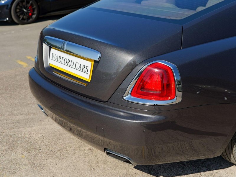 ROLLS-ROYCE WRAITH