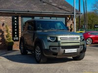 LAND ROVER DEFENDER 90
