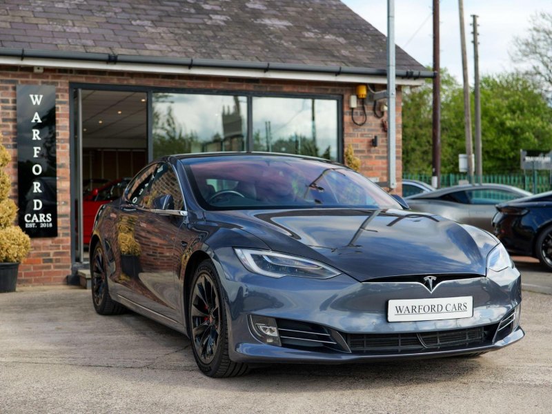 TESLA MODEL S