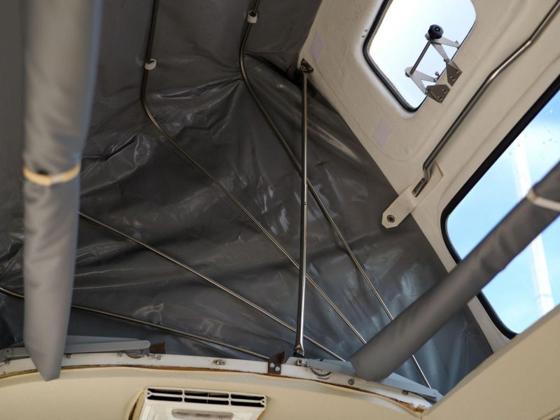 VOLKSWAGEN CAMPERVAN