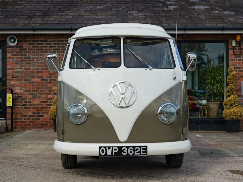 VOLKSWAGEN CAMPERVAN