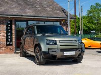 LAND ROVER DEFENDER 110