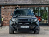 LAND ROVER DEFENDER 110