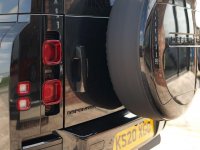 LAND ROVER DEFENDER 110