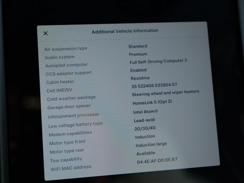TESLA MODEL X
