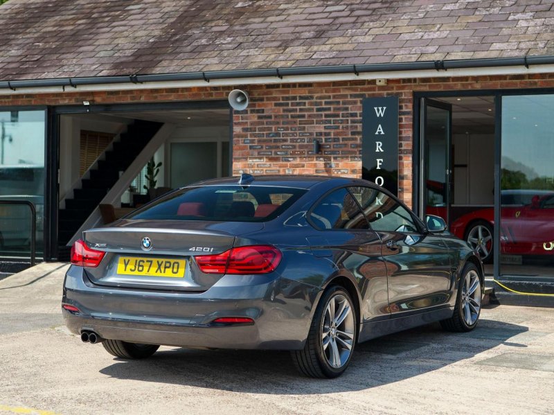BMW 4 SERIES