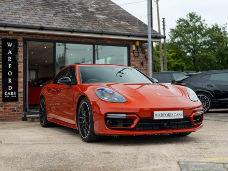 PORSCHE
