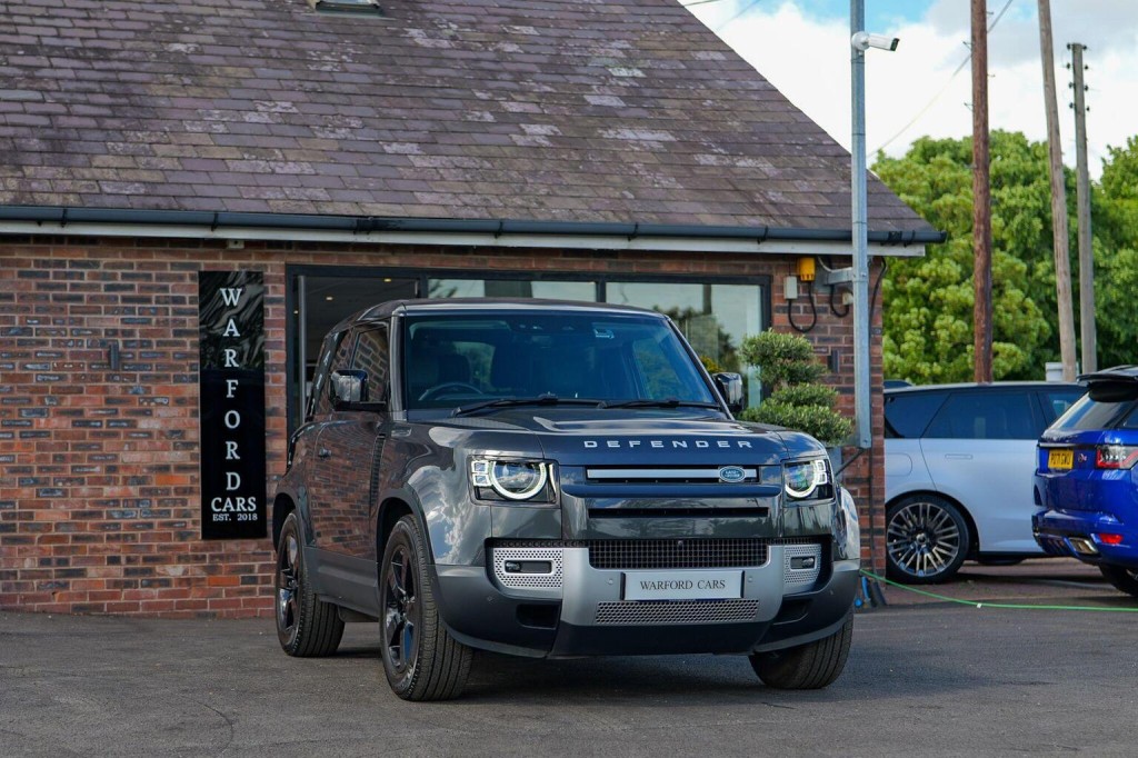 2023 Land Rover Defender 90